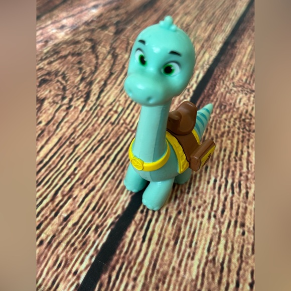 DINO Ranch Pre Historic Ranchers Replacement Figure Clover - Picture 2 of 6